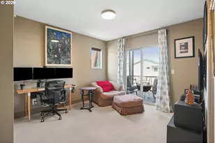 18525 NE Marine Dr, Portland, OR 97230 - Photo 37