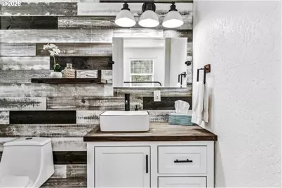 1184 2nd St, Florence, OR 97439 - Photo 27