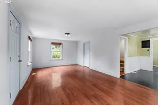 3219 SE 174th Ave, Portland, OR 97236 - Photo 5