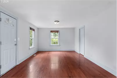 3219 SE 174th Ave, Portland, OR 97236 - Photo 3