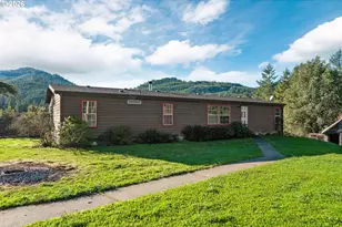 41308 S Powers Rd, Powers, OR 97466 - Photo 7