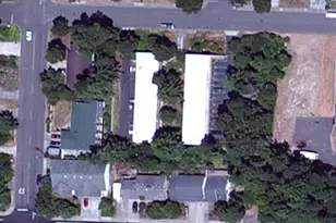 1260 10th St, Florence, OR 97439 - Photo 21