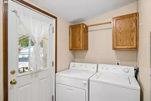 3355 N Delta Hwy, Eugene, OR 97408 - Photo 25