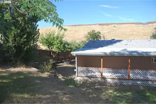 1585 Cottonwood St, Arlington, OR 97812 - Photo 31