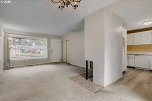 18850 NE Holladay St, Portland, OR 97230 - Photo 11