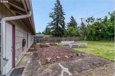 18850 NE Holladay St, Portland, OR 97230 - Photo 25