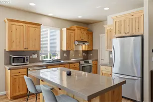3805 NW 122nd St, Vancouver, WA 98685 - Photo 9