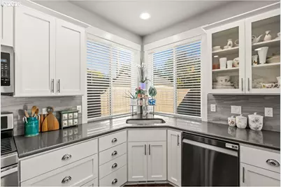 3403 N Holladay St, Cornelius, OR 97124 - Photo 19