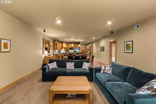 31252 E Collins Lake Rd, Government Camp, OR 97028 - Photo 7