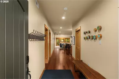 31252 E Collins Lake Rd, Government Camp, OR 97028 - Photo 5