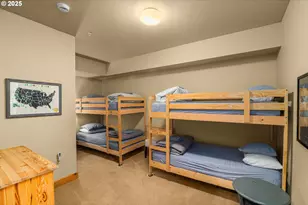 31252 E Collins Lake Rd, Government Camp, OR 97028 - Photo 33