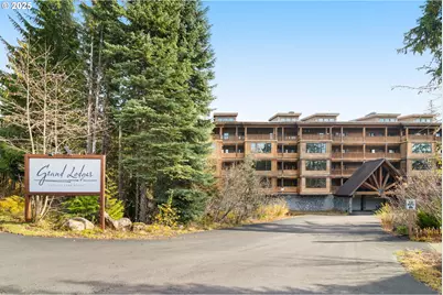 31252 E Collins Lake Rd, Government Camp, OR 97028 - Photo 3