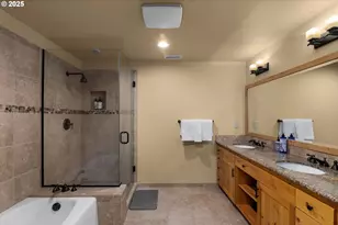 31252 E Collins Lake Rd, Government Camp, OR 97028 - Photo 29