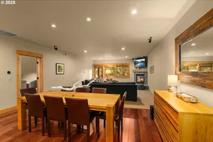 31252 E Collins Lake Rd, Government Camp, OR 97028 - Photo 9