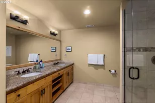 31252 E Collins Lake Rd, Government Camp, OR 97028 - Photo 31