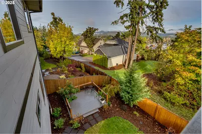 6452 Dogwood St, Springfield, OR 97478 - Photo 33