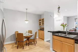 17264 SW Marty Ln, Beaverton, OR 97003 - Photo 7