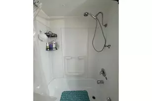 1225 W 10th Ave, Junction City, OR 97448 - Photo 15