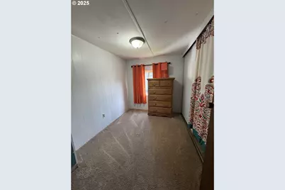 1225 W 10th Ave #26, Junction City, OR 97448 - Photo 21