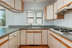 420 SW Coast Ave, Depoe Bay, OR 97341 - Photo 13