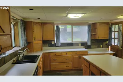 28616 SE Island Rd, Eagle Creek, OR 97022 - Photo 5