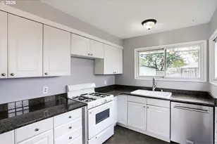 3204 E 29th St, Vancouver, WA 98661 - Photo 7