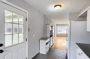 3204 E 29th St, Vancouver, WA 98661 - Photo 9