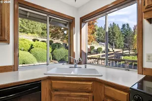 25125 SE Henningsen Rd, Damascus, OR 97089 - Photo 23