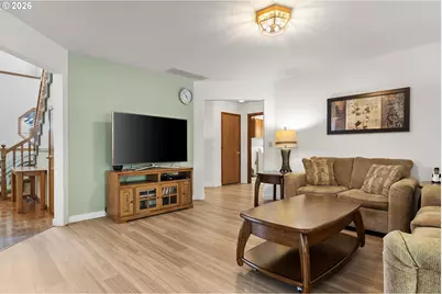 25125 SE Henningsen Rd, Damascus, OR 97089 - Photo 27