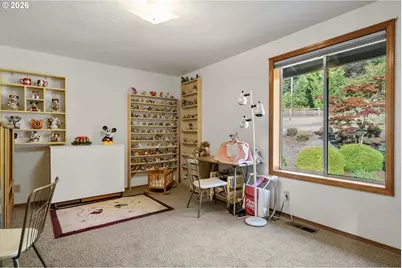 25125 SE Henningsen Rd, Damascus, OR 97089 - Photo 39