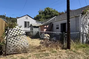 1470 SE Jackson St, Roseburg, OR 97470 - Photo 9