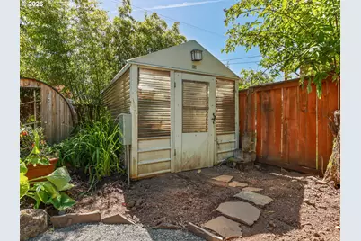 9648 N Central St, Portland, OR 97203 - Photo 27