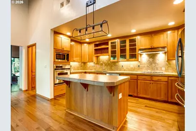 71 Tanglewood Dr, Lake Oswego, OR 97035 - Photo 11