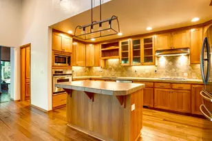 71 Tanglewood Dr, Lake Oswego, OR 97035 - Photo 11