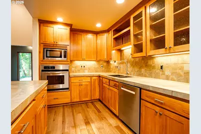 71 Tanglewood Dr, Lake Oswego, OR 97035 - Photo 15