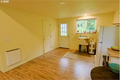 88447 Lampa Ln, Coquille, OR 97423 - Photo 33