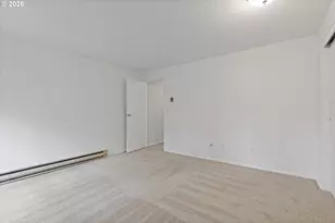 5561 SW Multnomah Blvd, Portland, OR 97219 - Photo 11