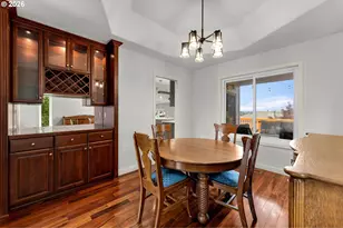 15435 NE Siskiyou St, Portland, OR 97230 - Photo 9