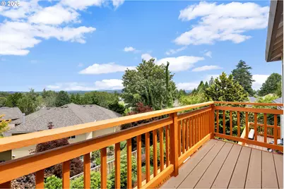 15435 NE Siskiyou St, Portland, OR 97230 - Photo 33