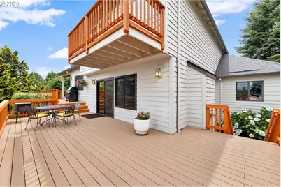15435 NE Siskiyou St, Portland, OR 97230 - Photo 37