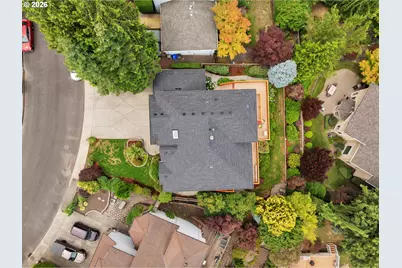 15435 NE Siskiyou St, Portland, OR 97230 - Photo 41