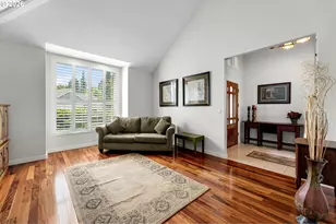 15435 NE Siskiyou St, Portland, OR 97230 - Photo 7