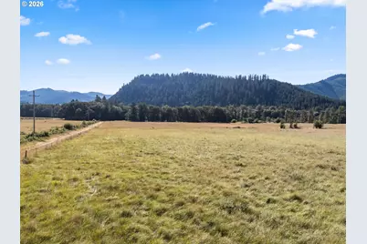 706 Creek Rd, Azalea, OR 97410 - Photo 13
