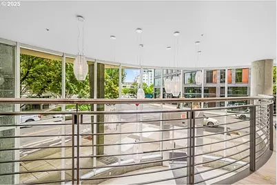 1255 NW 9th Ave #402, Portland, OR 97209 - Photo 3