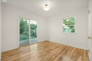 8907 SE Clay St, Portland, OR 97216 - Photo 15