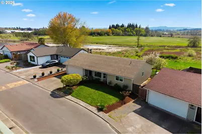 1365 SE Duke Dr, Hillsboro, OR 97123 - Photo 1