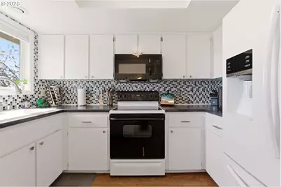 1365 SE Duke Dr, Hillsboro, OR 97123 - Photo 13