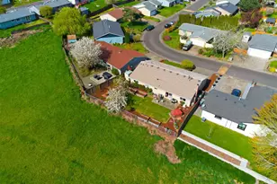 1365 SE Duke Dr, Hillsboro, OR 97123 - Photo 29