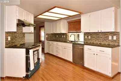 3816 NE 149th Ave, Portland, OR 97230 - Photo 7