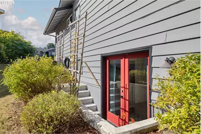 3360 NE 133rd Ave, Portland, OR 97230 - Photo 35